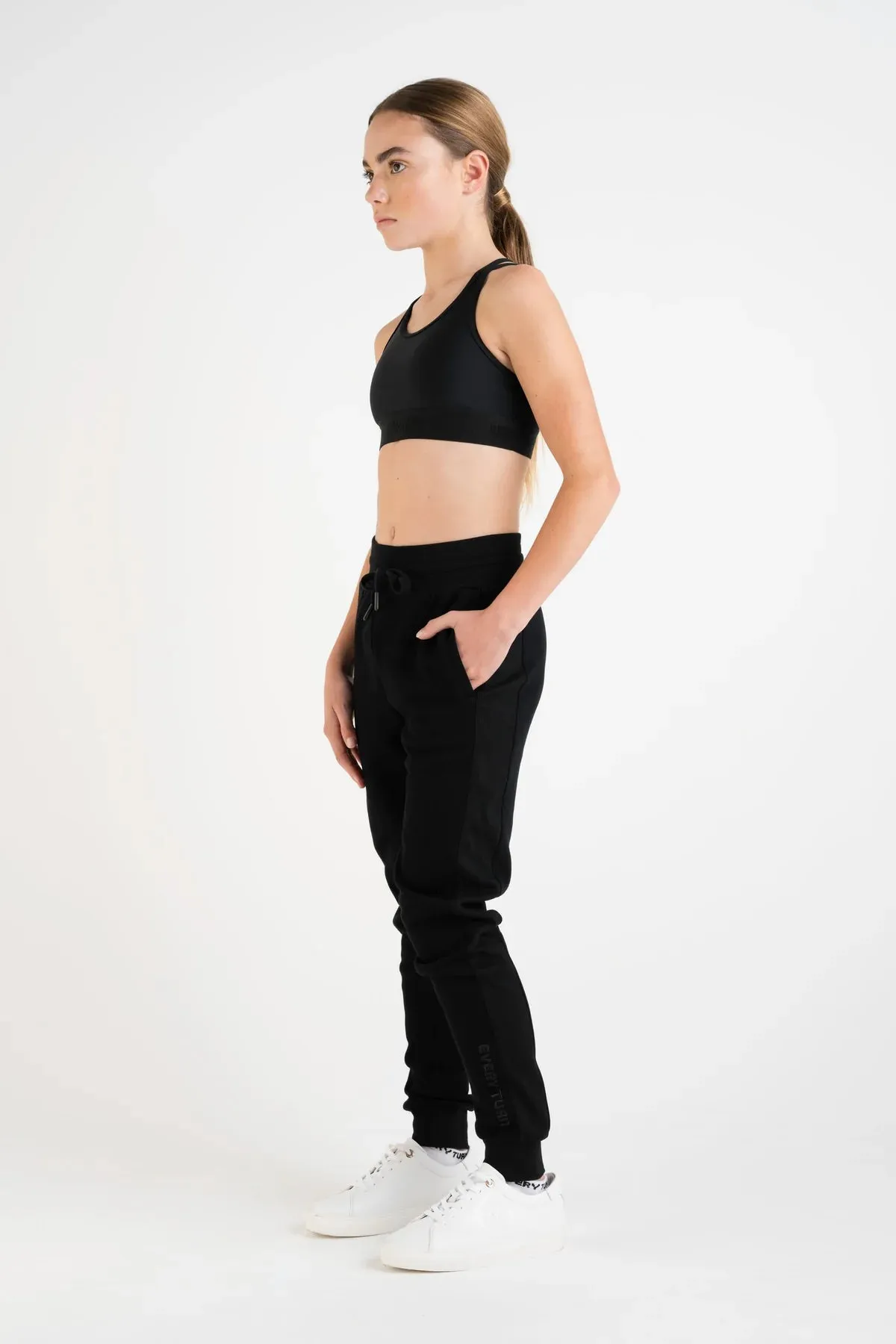 Embrace Jogger | Black