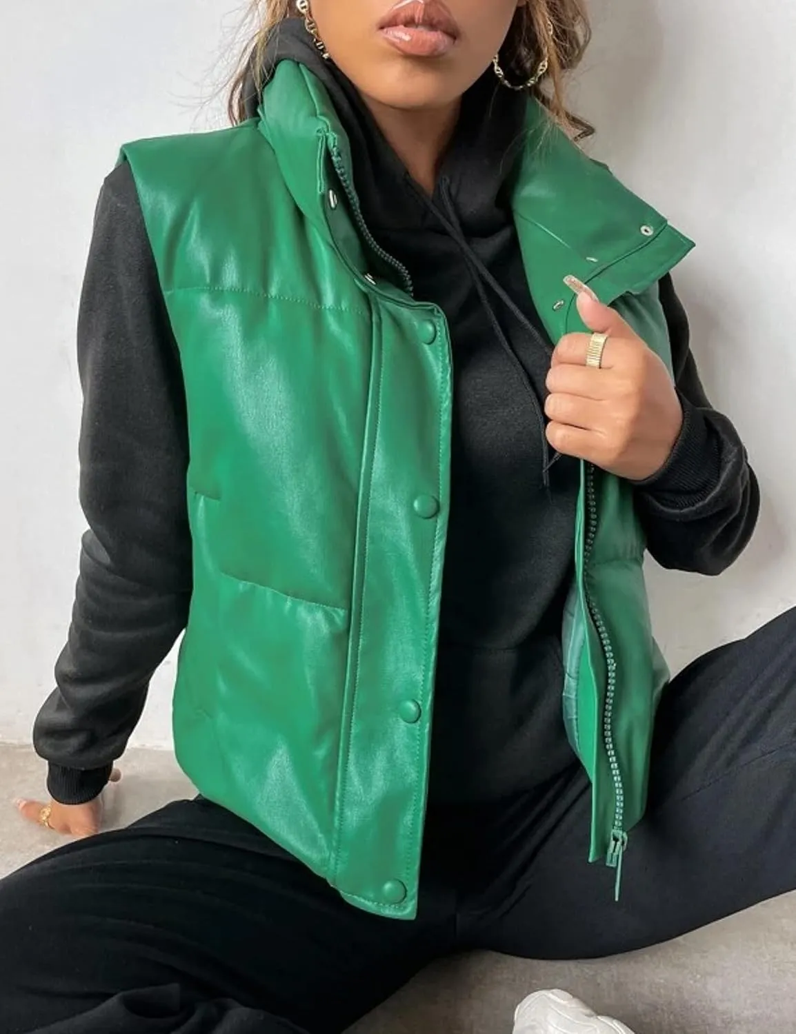 Yidarer Women's Faux Leather Puffer Vest Stand Collar Padded Vest Sleeveless Quilted Lightweight Jacket