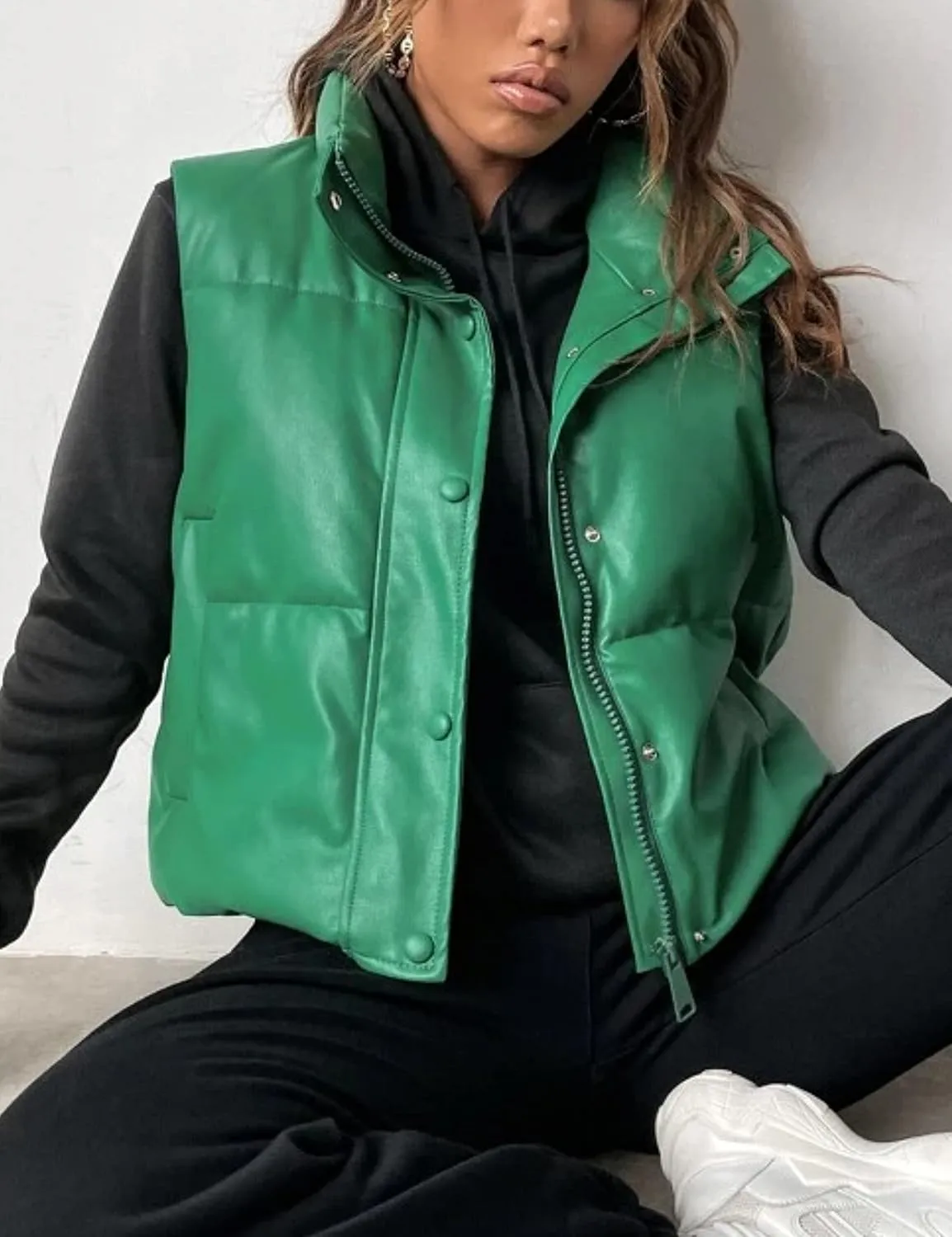 Yidarer Women's Faux Leather Puffer Vest Stand Collar Padded Vest Sleeveless Quilted Lightweight Jacket