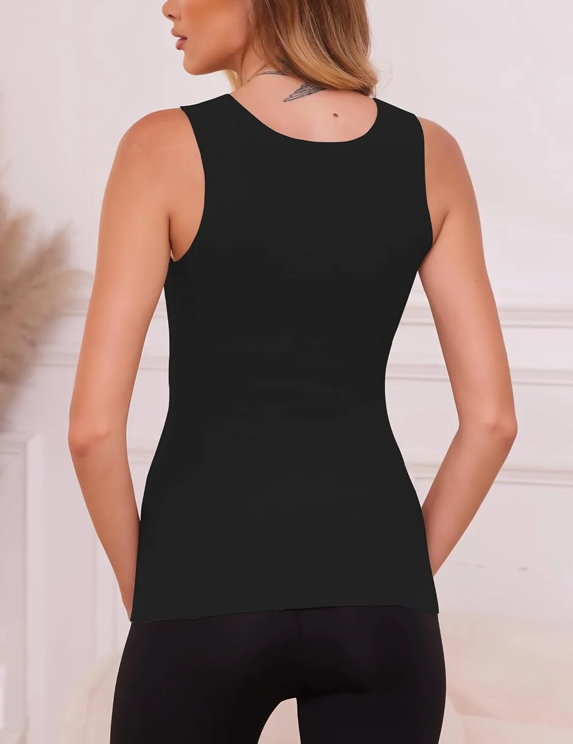 YYA V Neck Basic Tank Tops for Women Thermal Vest Winter Warm Tank-Top Sleeveless Undershirts, S-XXL